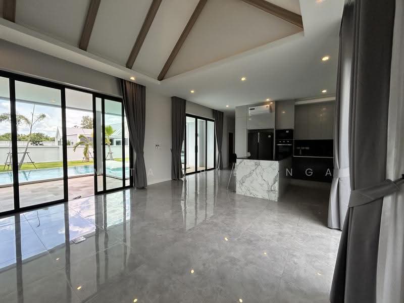iBreeze View Hua Hin, Prachuap Khiri Khan, Thap Tai, Hua Hin, Prachuap Khiri Khan, 4 Bedrooms, 200 sqm, Villa For Rent, by Sumita Vriesenga, 500561330 - DDproperty.com