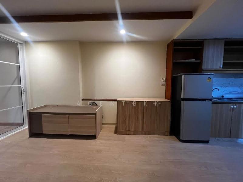 Sukhumvit Suite : สุขุมวิท สวีท, กรุงเทพ, 19 ซอยสุขุมวิท 13, คลองเตยเหนือ, วัฒนา, กรุงเทพ, 40 ตร.ม., คอนโด ให้เช่า, โดย Agentbkk, 500561376 - DDproperty.com