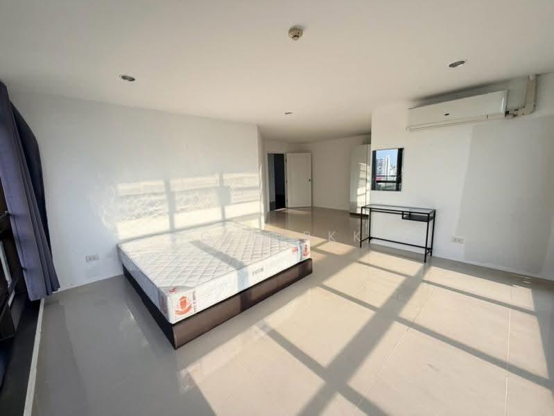The Waterford Park, Bangkok, Soi Sukhumvit 53, Khlong Tan Nua, Watthana, Bangkok, 3 Bedrooms, 156 sqm, Condo For Rent, by Agentbkk, 500561383 - DDproperty.com