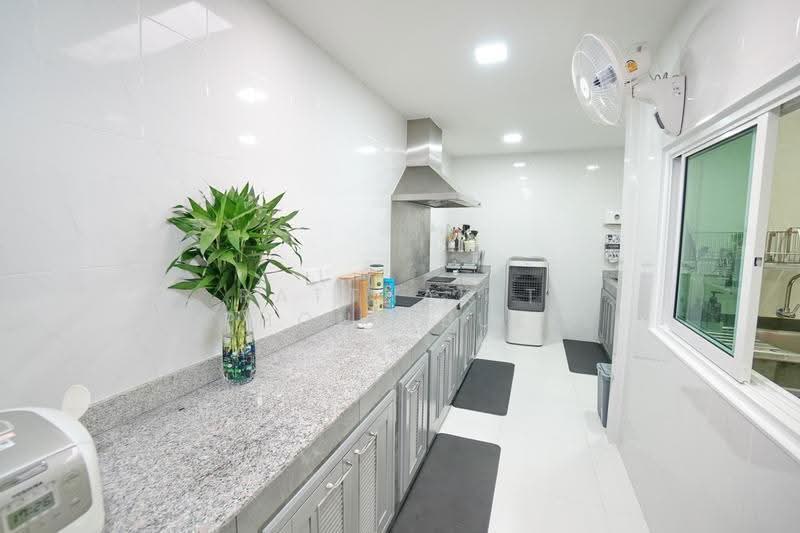 Chaiyaphruek Bangyai, Nonthaburi, Bangrak Yai-Baan Mai Road, Sao Thong Hin, Bang Yai, Nonthaburi, 3 Bedrooms, 180 sqm, Single Detached House For Sale, by Ratthakit Sophonpibulkit, 500561400 - DDproperty.com