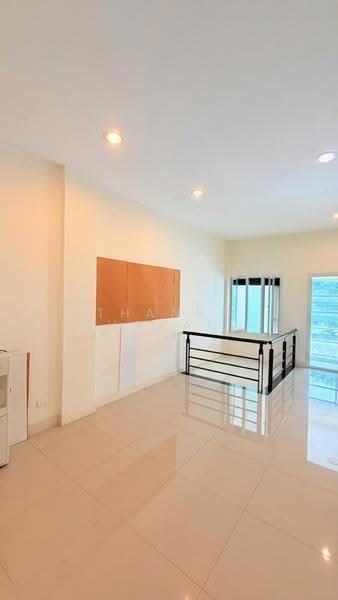 พรีเมี่ยมเพลส เอกมัย-รามอินทรา, กรุงเทพ, สุคนธสวัสดิ์ 38, ลาดพร้าว, กรุงเทพ, 250 ตร.ม., ทาวน์เฮ้าส์ ให้เช่า, โดย Thanya Buakaew, 500561443 - DDproperty.com