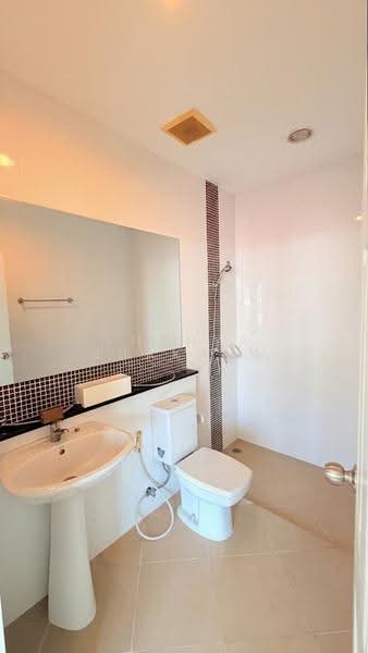 premium place, Bangkok, สุคนธสวัสดิ์ 38, Lat Phrao, Bangkok, 3 Bedrooms, 250 sqm, Townhouse For Rent, by Thanya Buakaew, 500561443 - DDproperty.com