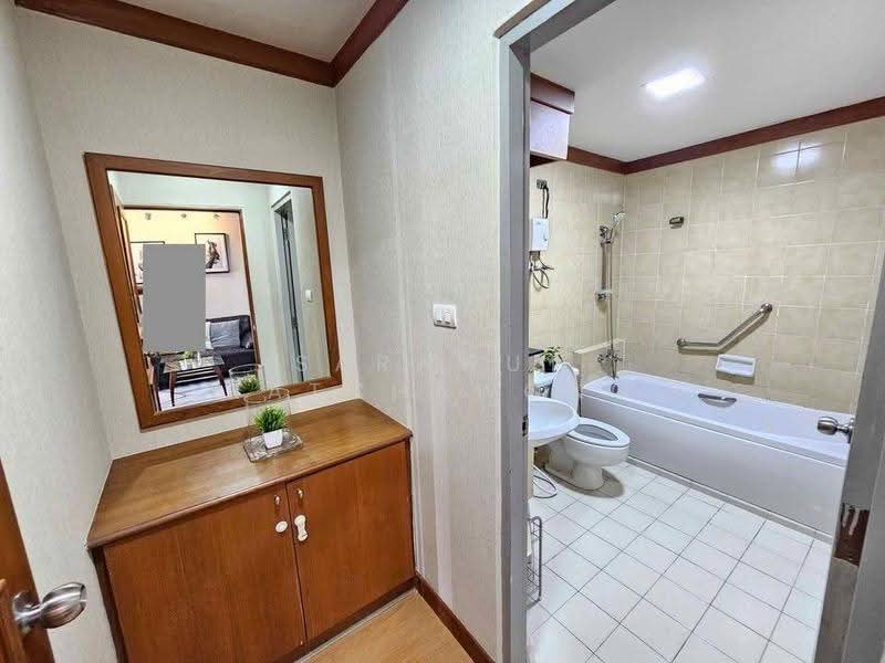 The Waterford Diamond Tower Sukhumvit, Bangkok, 758/18 Soi Sukhumvit 30/1, Sukhumvit Road, Khlong Toei, Bangkok, 1 Bedroom, 52 sqm, Condo For Rent, by Sarawut Ratchawong, 500561457 - DDproperty.com
