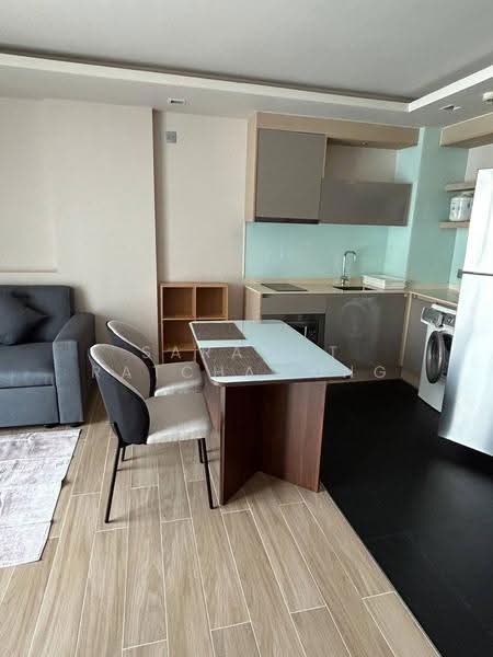 Via BOTANI, Bangkok, 36 Soi Sukhumvit 47, Sukhumvit Road, Khlong Tan Nua, Watthana, Bangkok, 1 Bedroom, 47 sqm, Condo For Rent, by Sarawut Ratchawong, 500561470 - DDproperty.com