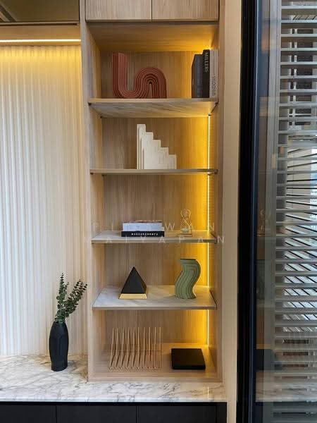 Noble Around Sukhumvit 33, Bangkok, 17 Soi Sukhumvit 33, Khlong Tan Nua, Watthana, Bangkok, 2 Bedrooms, 55 sqm, Condo For Sale, by Piyawan Maiyapan, 500561491 - DDproperty.com