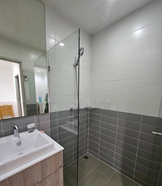 IDEO Mobi Sathorn, Bangkok, 134 Krung Thonburi Road, Bang Lam Phu Lang, Khlong San, Bangkok, 2 Bedrooms, 62 sqm, Condo For Rent, by Piyawan Maiyapan, 500561503 - DDproperty.com