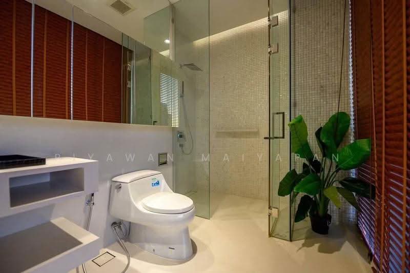 Vittorio 39, Bangkok, 8 Sukhumvit, Khlong Tan Nua, Watthana, Bangkok, 2 Bedrooms, 168 sqm, Condo For Rent, by Piyawan Maiyapan, 500561509 - DDproperty.com