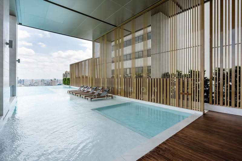 The Esse Asoke, Bangkok, 333 Soi Sukhumvit 21, Sukhumvit Road, Khlongtoei Nua, Watthana, Bangkok, 1 Bedroom, 37 sqm, Condo For Rent, by Sasithon Phonchuai, 500561514 - DDproperty.com