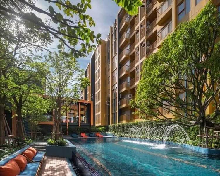 The Base Sukhumvit 50, Bangkok, Soi Roem Charoen 1, Sukhumvit 50 Road, Phra Kanong, Khlong Toei, Bangkok, 1 Bedroom, 32 sqm, Condo For Rent, by Sasithon Phonchuai, 500561527 - DDproperty.com