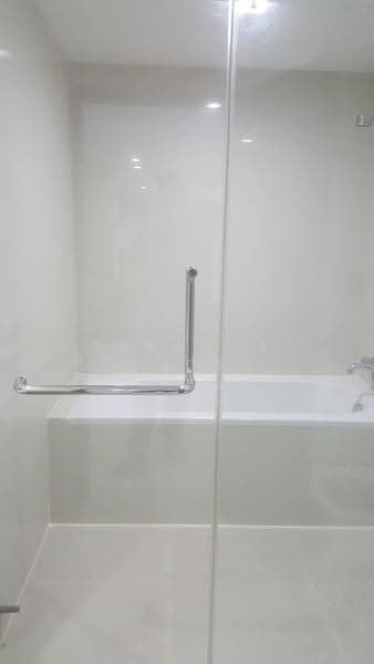 The Rajdamri, Bangkok, Ratchadamri Road, Lumphini, Pathum Wan, Bangkok, 1 Bedroom, 67 sqm, Condo For Rent, by Sarawut Ratchawong, 500561528 - DDproperty.com