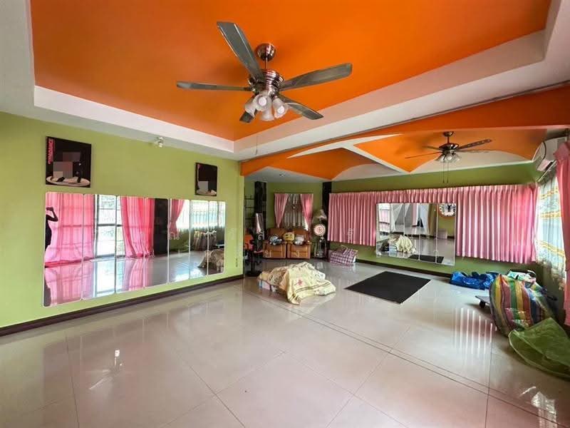 บ้านเดี่ยว 2 ชั้น+โกดัง 175.6 ตร.ว. หมู่บ้านออคิดวิลล่า, Samut Prakan, ถนนบางนา-ตราด, Bang Sao Thong, Samut Prakan, 4 Bedrooms, 200 sqm, Single Detached House For Sale, by คุณ วัสสารัตน์ อ่อนเกลี้ยง (ข้าว), 500561547 - DDproperty.com