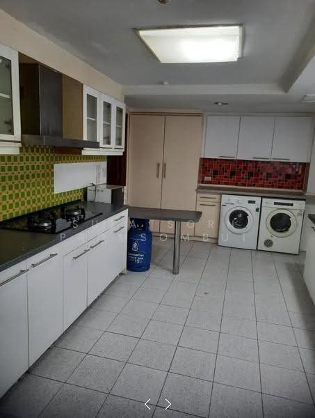President Park Sukhumvit 24, Bangkok, 99 Sukhumvit 24 Alley, Khlongtoei Nua, Watthana, Bangkok, 3 Bedrooms, 260 sqm, Condo For Sale, by Supatsorn Promsombut, 500561560 - DDproperty.com
