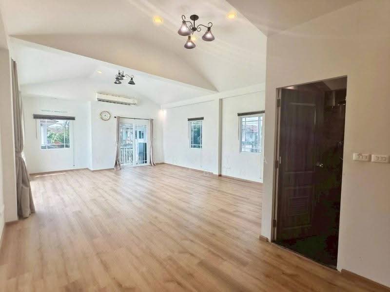 undefined, Bangkok, Thab Yao, Lat Krabang, Bangkok, 5 Bedrooms, 388 sqm, Single Detached House For Sale, by Woraruethai Klumbun, 500561561 - DDproperty.com