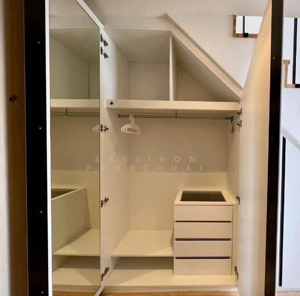 Maru Ekkamai 2, Bangkok, 70-5 Sukhumvit 63 Road, Phra Kanong Nua, Watthana, Bangkok, 1 Bedroom, 43 sqm, Condo For Rent, by Sasithon Phonchuai, 500561570 - DDproperty.com