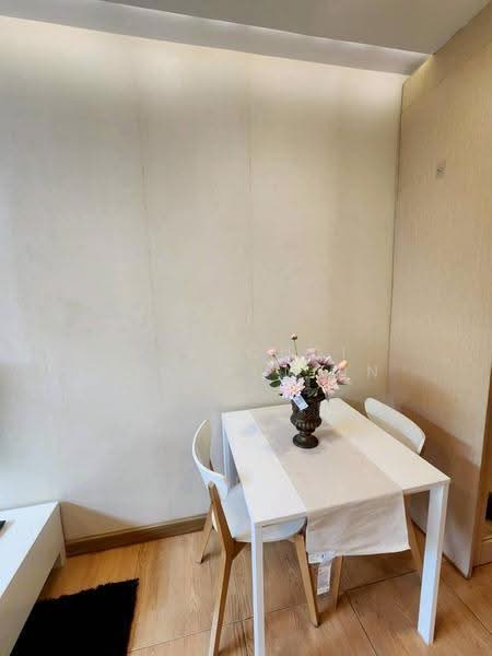 Quad Silom, Bangkok, 63 Soi Pipat 2, Silom Road, Suriyawong, Bang Rak, Bangkok, 1 Bedroom, 35 sqm, Condo For Rent, by Virachai Vongbunsin, 500561574 - DDproperty.com