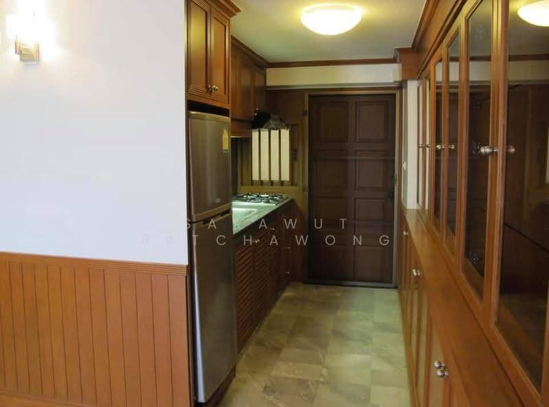 Thonglor Tower, Bangkok, Soi Thonglor, Sukhumvit 55 Road, Khlongtoei Nua, Watthana, Bangkok, 1 Bedroom, 49 sqm, Condo For Rent, by Sarawut Ratchawong, 500561592 - DDproperty.com