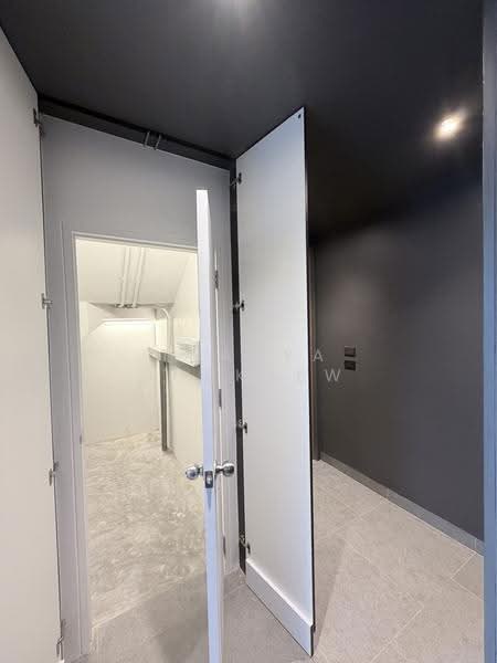 The Cabinet 29, Bangkok, Chorake Bua, Lat Phrao, Bangkok, 3 Bedrooms, 250 sqm, Townhouse For Rent, by Thanya Buakaew, 500561606 - DDproperty.com
