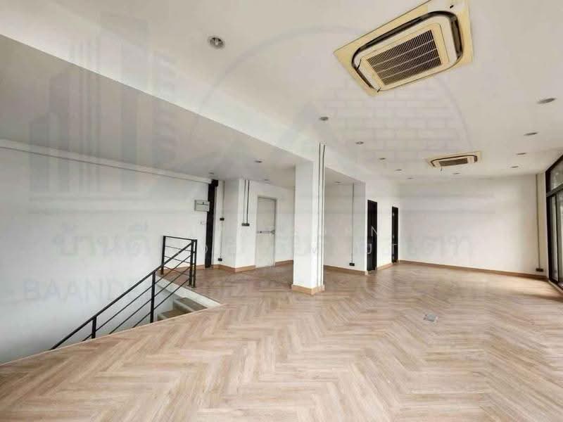 undefined, Bangkok, Phlapphla, Wang Thonglang, Bangkok, 4 Bedrooms, 462 sqm, Single Detached House For Rent, by Supatsorn Promsombut, 500561673 - DDproperty.com