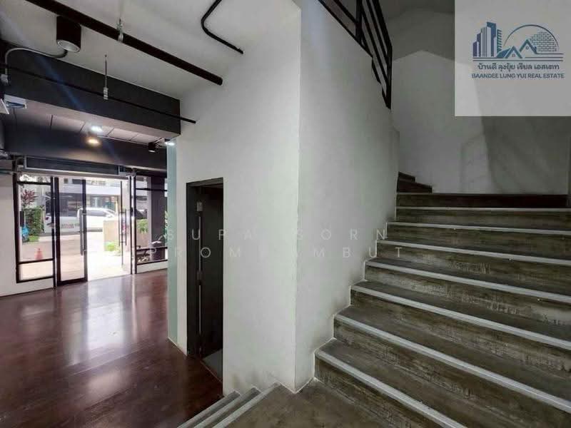 undefined, Bangkok, Phlapphla, Wang Thonglang, Bangkok, 4 Bedrooms, 462 sqm, Single Detached House For Rent, by Supatsorn Promsombut, 500561673 - DDproperty.com