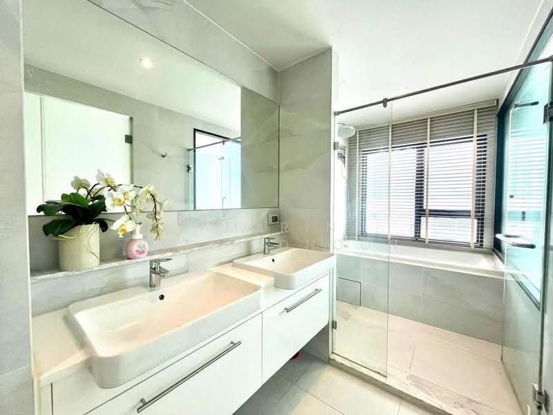 Rhythm Ekkamai, Bangkok, 11 Soi Sukhumvit 63, Khlongtoei Nua, Watthana, Bangkok, 2 Bedrooms, 80 sqm, Condo For Rent, by Amarin Sitthidhoon, 500561691 - DDproperty.com