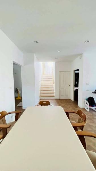 4-BR House, Bangkok, Suan Luang, Bangkok, 4 Bedrooms, 260 sqm, Single Detached House For Sale, by Supatsorn Promsombut, 500561700 - DDproperty.com