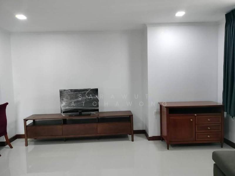 Omni Tower Sukhumvit Nana, Bangkok, 69 Sukhumvit 4 Alley, Khlong Toei, Bangkok, 2 Bedrooms, 100 sqm, Condo For Rent, by Sarawut Ratchawong, 500561707 - DDproperty.com
