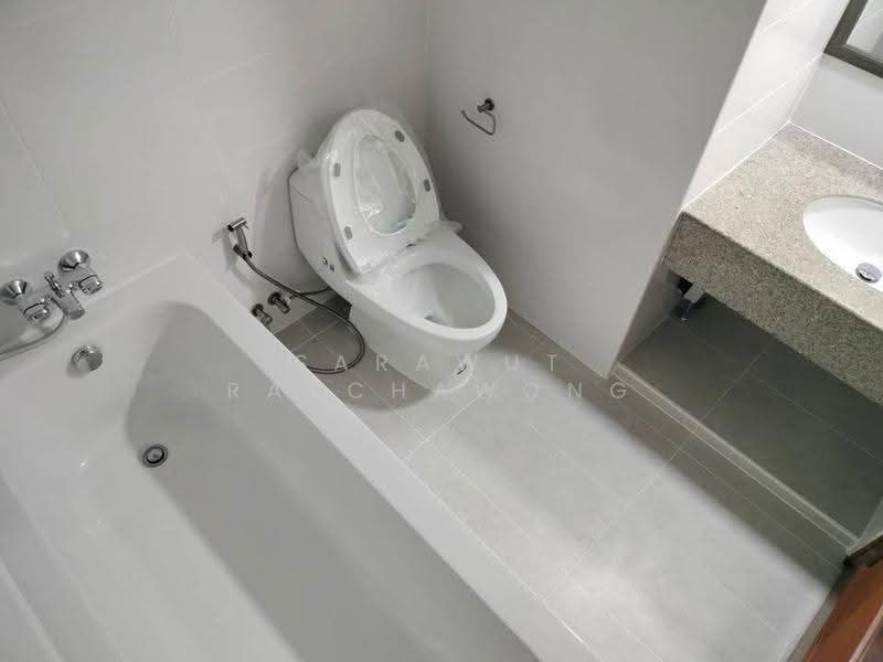 Omni Tower Sukhumvit Nana, Bangkok, 69 Sukhumvit 4 Alley, Khlong Toei, Bangkok, 2 Bedrooms, 100 sqm, Condo For Rent, by Sarawut Ratchawong, 500561707 - DDproperty.com