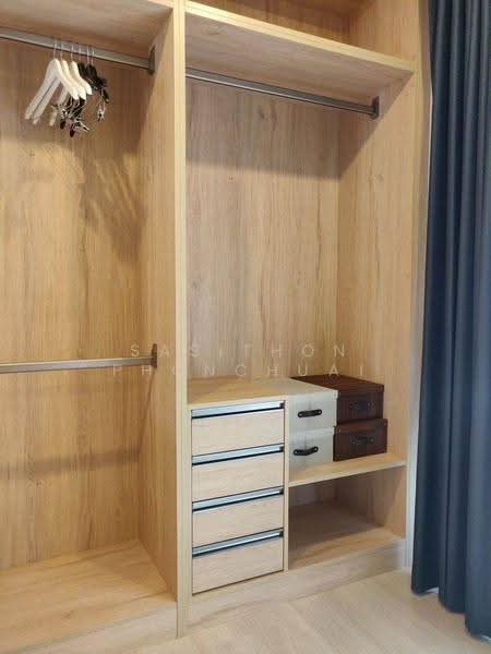 Life Asoke, Bangkok, Asoke-Dindang Road, Bang Kapi, Huai Khwang, Bangkok, 1 Bedroom, 35 sqm, Condo For Rent, by Sasithon Phonchuai, 500561741 - DDproperty.com