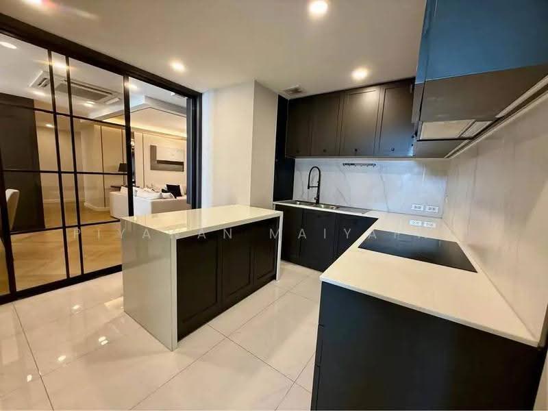 President Park Sukhumvit 24, Bangkok, 99 Sukhumvit 24 Alley, Khlongtoei Nua, Watthana, Bangkok, 4 Bedrooms, 223 sqm, Condo For Sale, by Piyawan Maiyapan, 500561742 - DDproperty.com