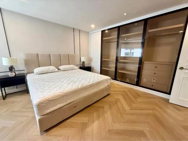 President Park Sukhumvit 24, Bangkok, 99 Sukhumvit 24 Alley, Khlongtoei Nua, Watthana, Bangkok, 4 Bedrooms, 223 sqm, Condo For Sale, by Piyawan Maiyapan, 500561742 - DDproperty.com