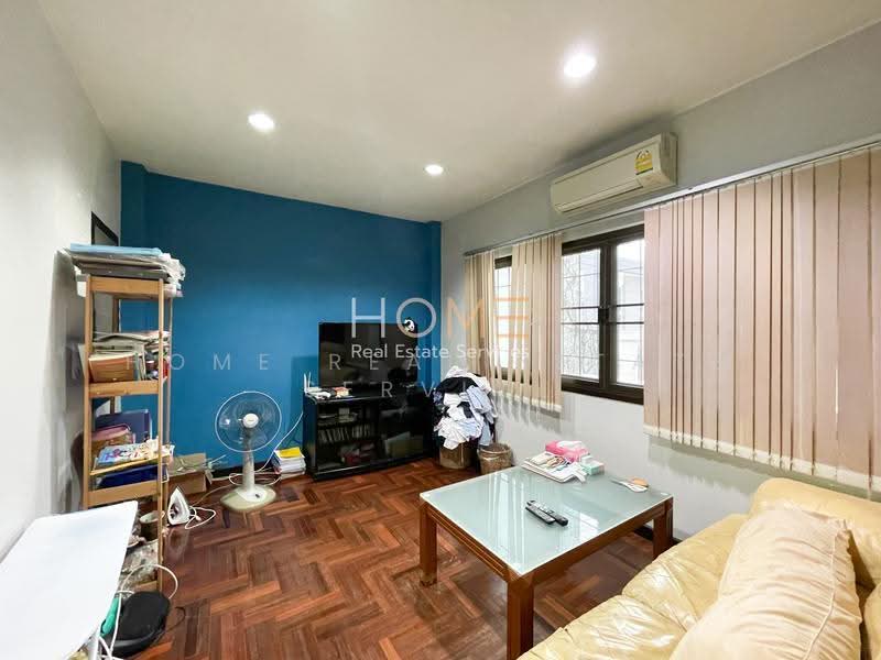 ทาวน์โฮมรัชดา 32, Bangkok, Sena Nikhom, Chatuchak, Bangkok, 3 Bedrooms, 280 sqm, Townhouse For Sale, by HOME Real Estate Service, 500561743 - DDproperty.com