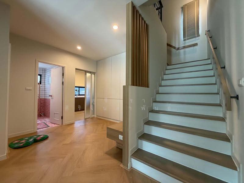 The Plant Bangna Wongwaen, Samut Prakan, Rachathewa, Bang Plee, Samut Prakan, 3 Bedrooms, 250 sqm, Single Detached House For Sale, by สุจิตรา ศิริจินดาพันธ์, 500561745 - DDproperty.com