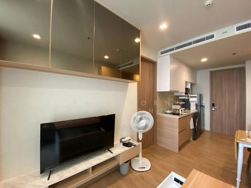 Noble Around Sukhumvit 33, Bangkok, 17 Soi Sukhumvit 33, Khlong Tan Nua, Watthana, Bangkok, 1 Bedroom, 35 sqm, Condo For Rent, by Pattaporn Yongsungnone, 500561790 - DDproperty.com