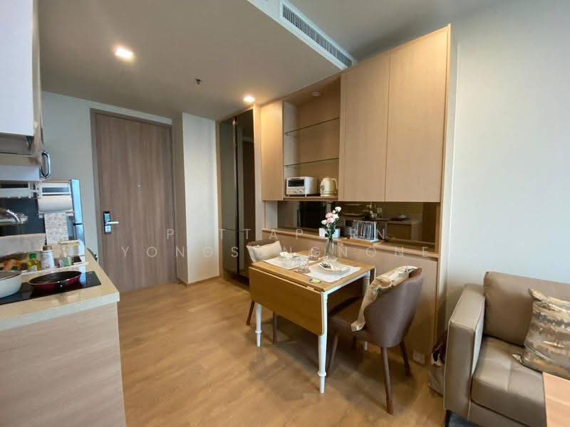 Noble Around Sukhumvit 33, Bangkok, 17 Soi Sukhumvit 33, Khlong Tan Nua, Watthana, Bangkok, 1 Bedroom, 35 sqm, Condo For Rent, by Pattaporn Yongsungnone, 500561790 - DDproperty.com