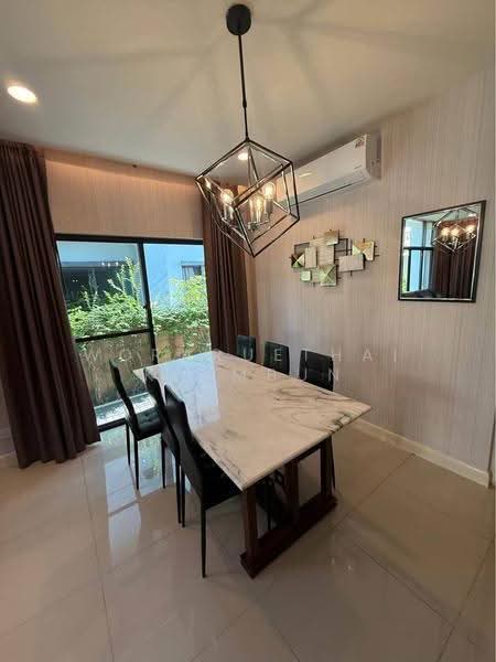 Setthasiri Pattanakarn, Bangkok, Phatthanakan-Onnut Road (New Cut), Prawet, Bangkok, 4 Bedrooms, 180 sqm, Single Detached House For Rent, by Woraruethai Klumbun, 500561805 - DDproperty.com