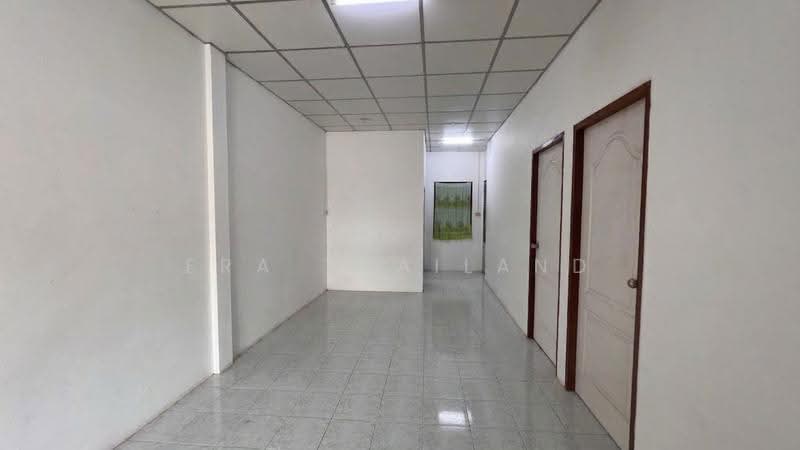ทาวน์เฮ้าส์ชั้นเดียว(ห้องริม) ซ.พ่วง5 ต.กะแดะ, Surat Thani, Kra Dae, Kanchanadit, Surat Thani, 3 Bedrooms, 168 sqm, Townhouse For Sale, by ERA Thailand, 500561818 - DDproperty.com