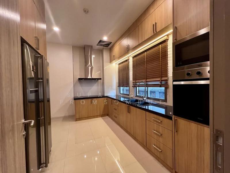 The Palm Bangna-Wongwaen, Bangkok, Sukhaphiban 2 Road, Dok Mai, Prawet, Bangkok, 4 Bedrooms, 464 sqm, Single Detached House For Sale, by Supatsorn Promsombut, 500561828 - DDproperty.com