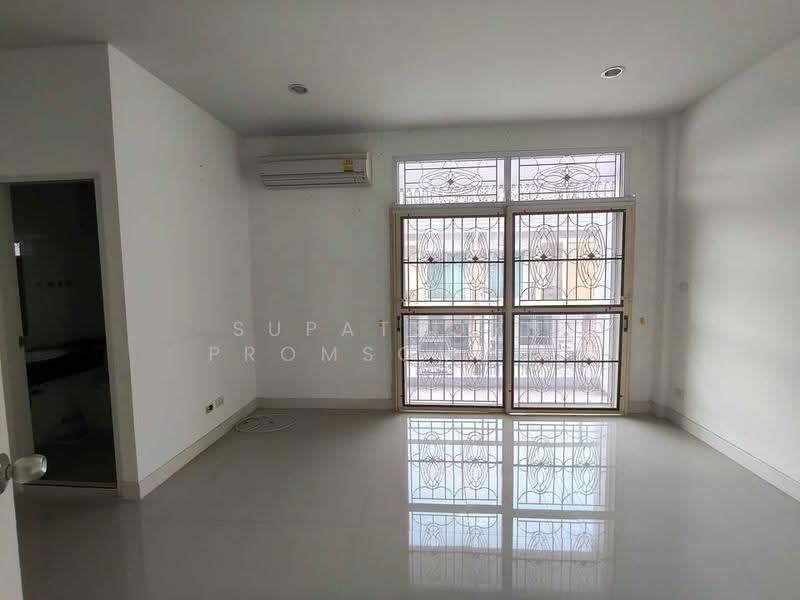 undefined, Bangkok, Bang Kae Nua, Bang Khae, Bangkok, 3 Bedrooms, 204 sqm, Single Detached House For Sale, by Supatsorn Promsombut, 500561836 - DDproperty.com