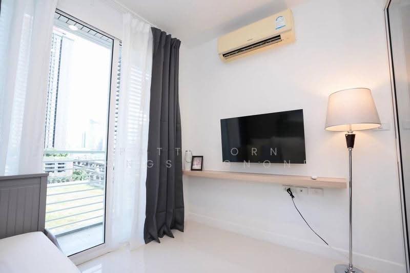 The Mark Ratchada-Airport Link, Bangkok, Chaturathit Road, Makkasan, Ratchathewi, Bangkok, 2 Bedrooms, 39 sqm, Condo For Rent, by Pattaporn Yongsungnone, 500561864 - DDproperty.com