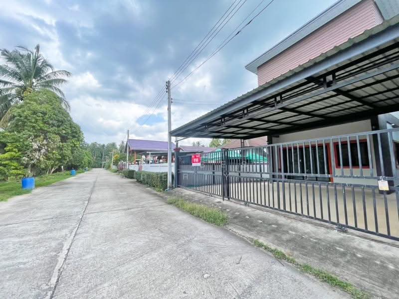 บ้านเดี่ยวบางคนที สมุทรสงคราม, Samut Songkhram, Bang Yi Rong, Bang Khon Ti, Samut Songkhram, 3 Bedrooms, 100 sqm, Single Detached House For Sale, by The Best Property เมย์, 500561865 - DDproperty.com