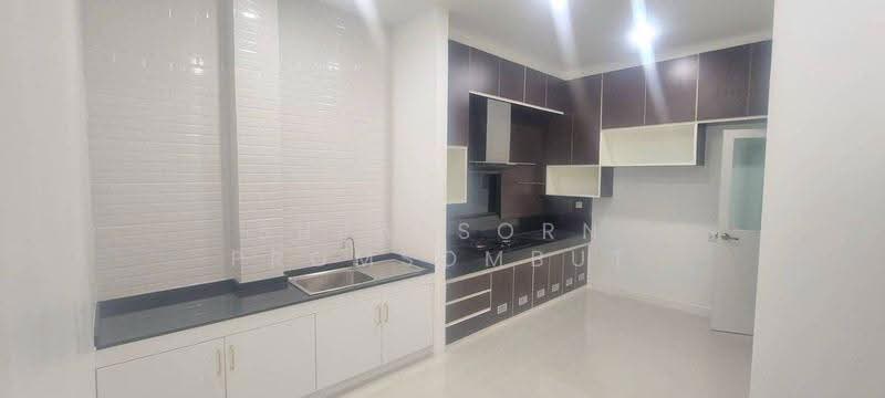 Perfect Masterpiece Sukhumvit 77, Samut Prakan, Soi Mu Ban Perfect Place Sukhumvit 77, Rachathewa, Bang Plee, Samut Prakan, 6 Bedrooms, 850 sqm, Single Detached House For Sale, by Supatsorn Promsombut, 500561874 - DDproperty.com