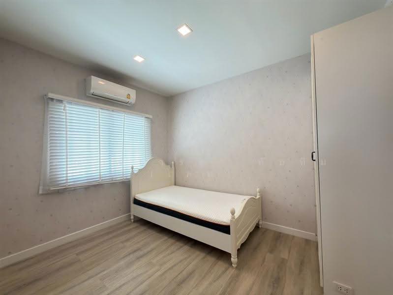 Golden Neo Sathorn : โกลเด้น นีโอ สาทร, กรุงเทพ, ถนนกัลปพฤกษ์, บางขุนเทียน, จอมทอง, กรุงเทพ, 143 ตร.ม., บ้านเดี่ยว ขาย, โดย คุณ ณิชารดา ทับทิม (เคท), 500561883 - DDproperty.com