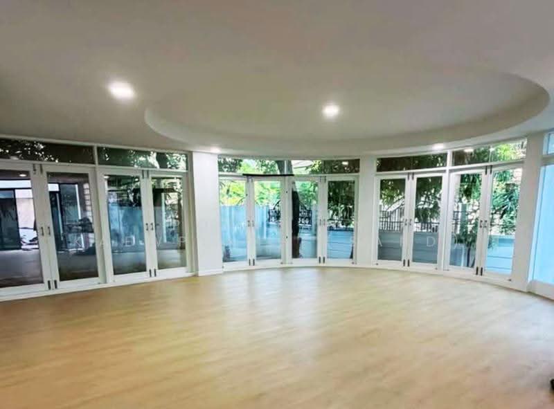 3-Storey Home Office Lat Phrao - Pradit Manutham - Along Ramindra Expressway | 524 sq.m. | 112 sq.w, Bangkok, Khlong Chaokhun Sing, Wang Thonglang, Bangkok, , 524 sqm, Shophouse For Rent, by Pornpann Kaewplang (Sand), 500561900 - DDproperty.com