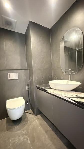 All Seasons Mansion, Bangkok, Soi Ruamrudee, Wireless Road, Lumphini, Pathum Wan, Bangkok, 2 Bedrooms, 132 sqm, Condo For Sale, by Thanaporn Wongcharoen, 500561911 - DDproperty.com
