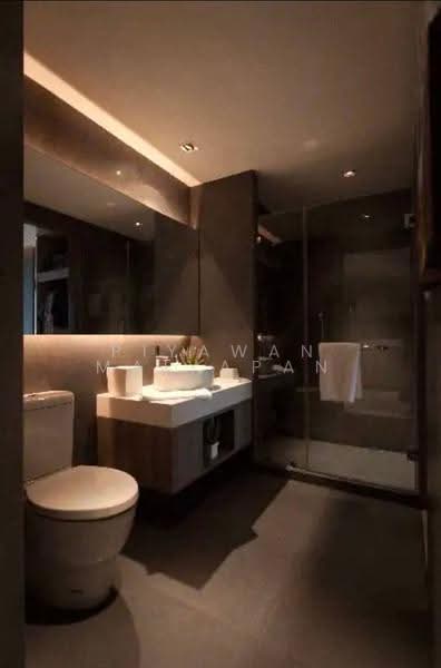 Trapezo Sukhumvit 16, Bangkok, Soi Sukhumvit 16, Khlong Toei, Bangkok, 1 Bedroom, 44 sqm, Condo For Sale, by Piyawan Maiyapan, 500561913 - DDproperty.com