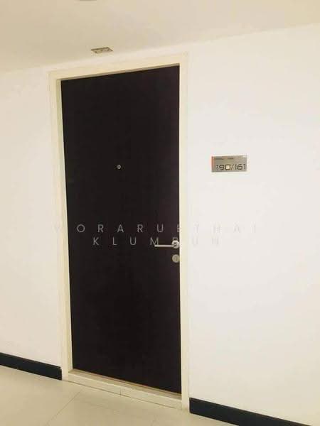 Chateau In Town Major Ratchayothin 2, Bangkok, 190 Soi Phahonyothin 30, Chan Kasem, Chatuchak, Bangkok, 1 Bedroom, 30 sqm, Condo For Sale, by Woraruethai Klumbun, 500561931 - DDproperty.com