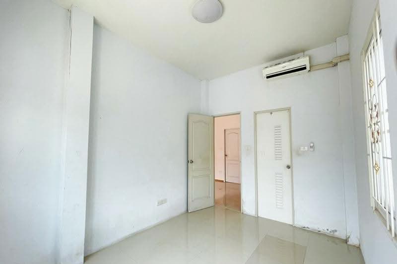 หมู่บ้านยิ่งรวย 9, Phra Nakhon Si Ayutthaya, Lam Ta Sao, Wang Noi, Phra Nakhon Si Ayutthaya, 3 Bedrooms, 225 sqm, Single Detached House For Sale, by ชนะชาติ นนท์ตา, 500561935 - DDproperty.com