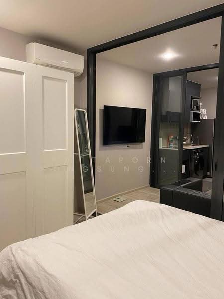 XT Huaikhwang, Bangkok, 244 Ratchadaphisek Road, Huai Khwang, Bangkok, 1 Bedroom, 30 sqm, Condo For Rent, by Pattaporn Yongsungnone, 500561939 - DDproperty.com