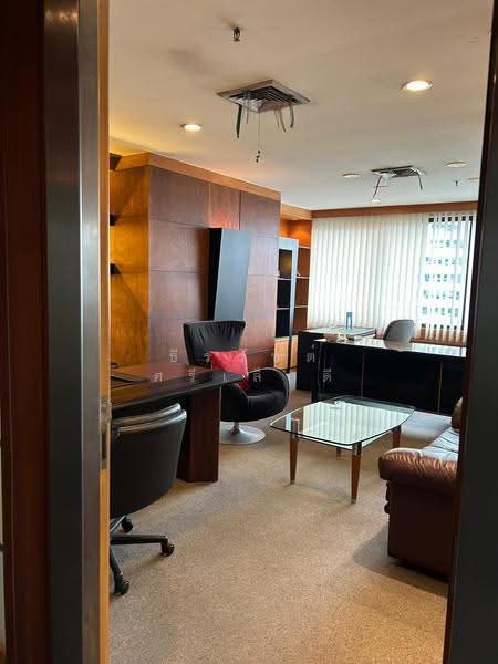 Ocean Tower II, Bangkok, 75 Soi Watthana, Khlongtoei Nua, Watthana, Bangkok, , 284 sqm, Office Space For Rent, by ธีรรัชต์ ศรีเล็กดี, 500561942 - DDproperty.com
