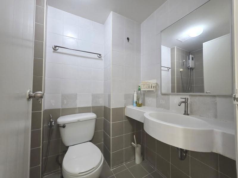 Lumpini Condo Town Bodindecha Ramkhamhaeng, Bangkok, Soi Ramkhamhaeng 43/1, Phlapphla, Wang Thonglang, Bangkok, 1 Bedroom, 28 sqm, Condo For Sale, by วิฑูรย์ รีวราบัณฑิต, 500561960 - DDproperty.com